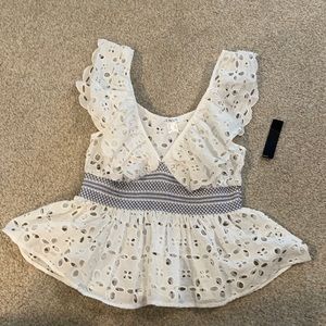 Eyelet top